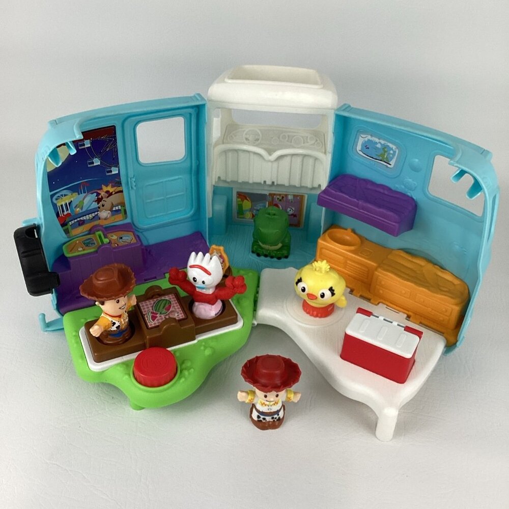 Fisher Price Little People Toy Story Jessie Campground Tri County RV Lot Disney - Picture 4 of 16
